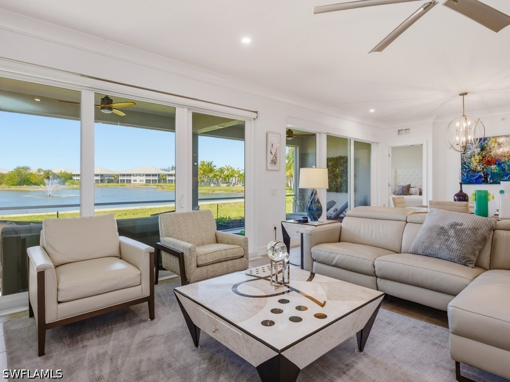 171 Indies Drive E #101 Naples FL 34114 226016509 image1