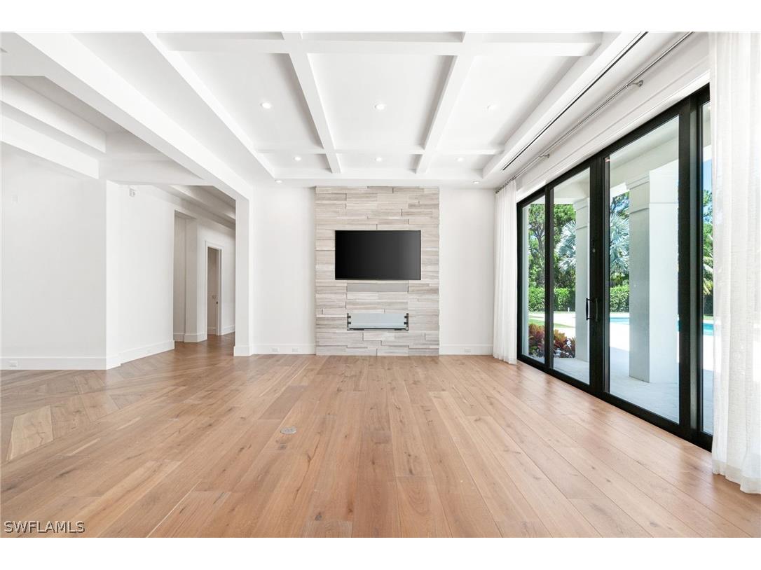 171 North Street Naples FL 34108 224054103 image11