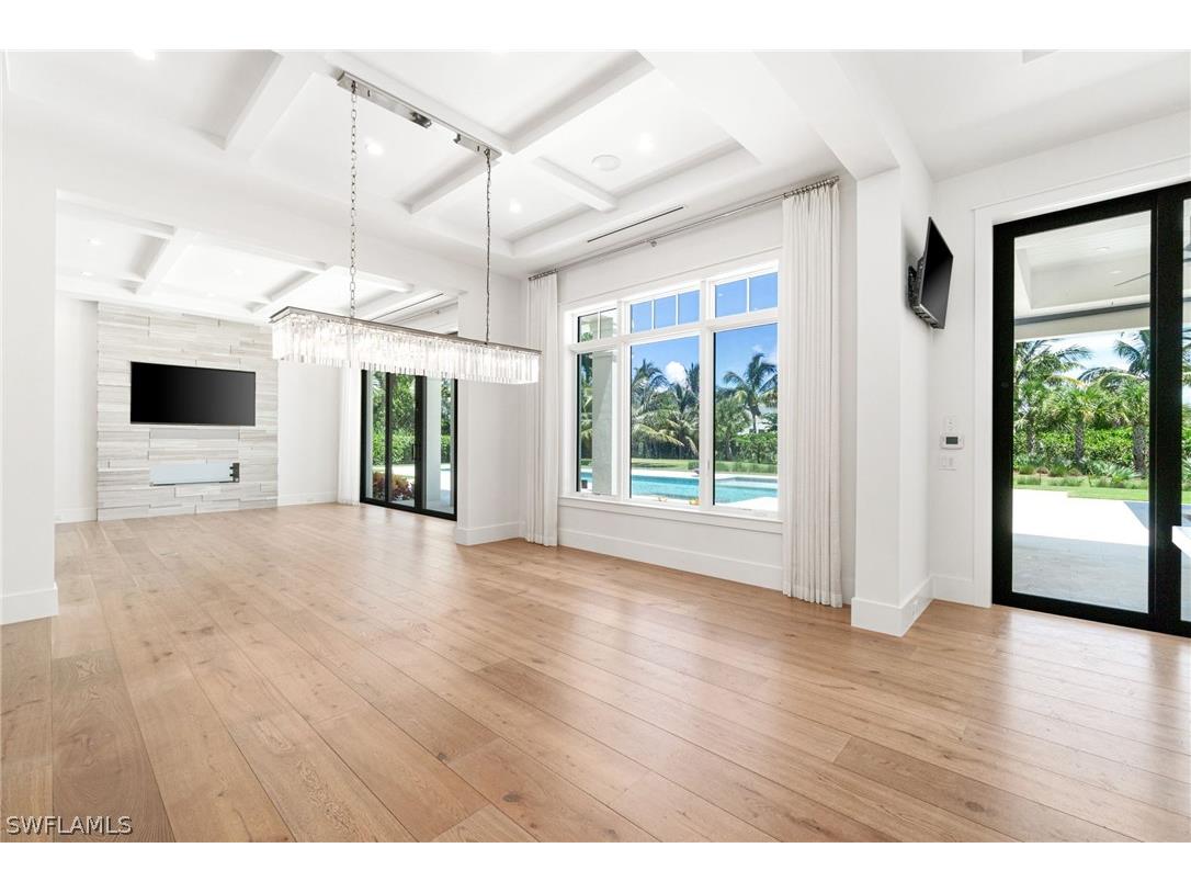 171 North Street Naples FL 34108 224054103 image12