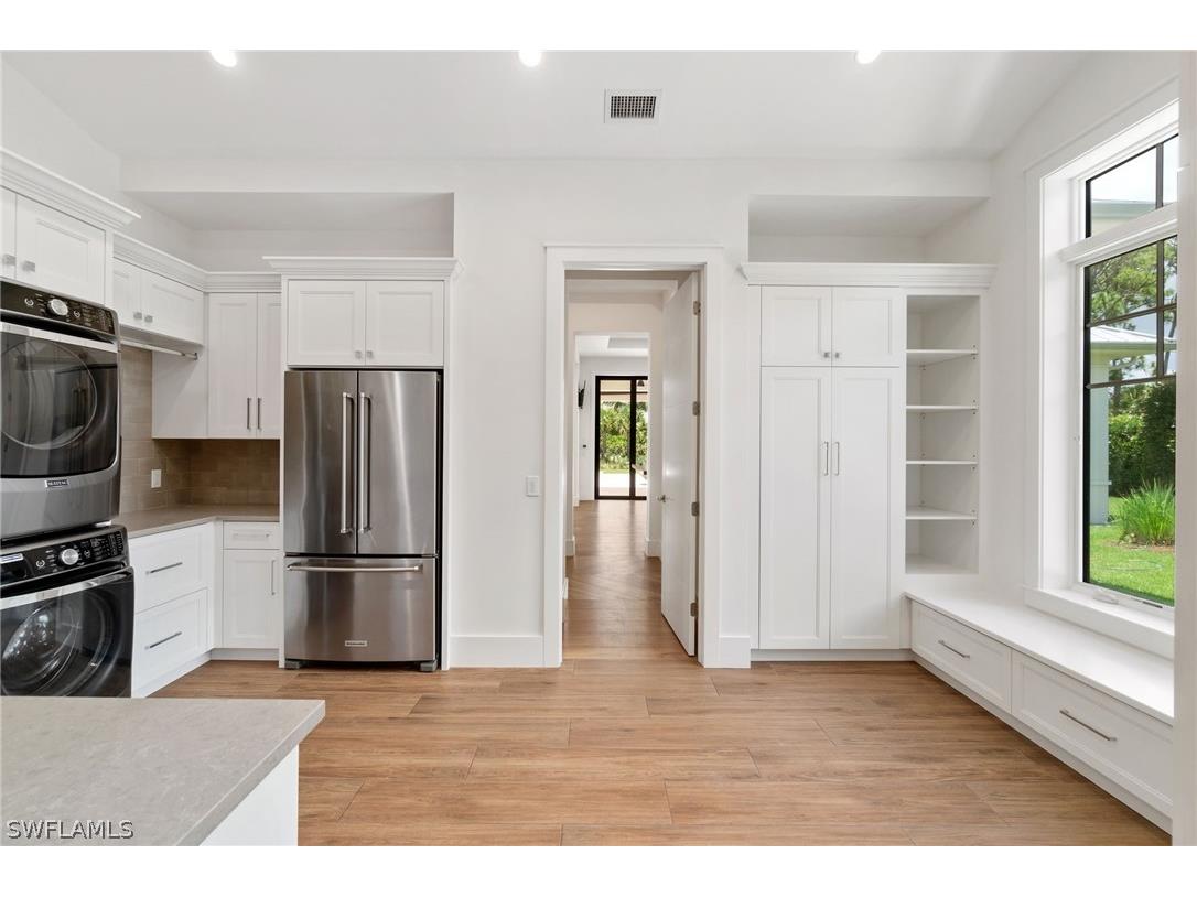 171 North Street Naples FL 34108 224054103 image23