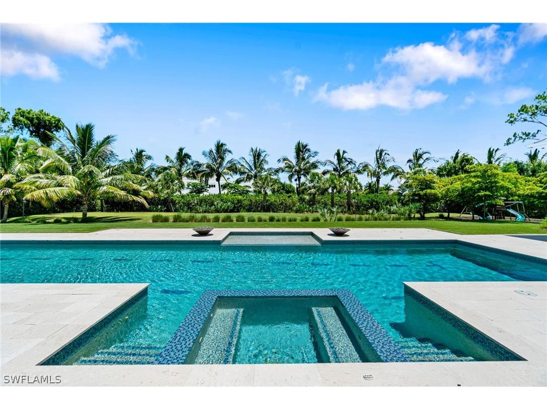 171 North Street Naples FL 34108 224054103 image32