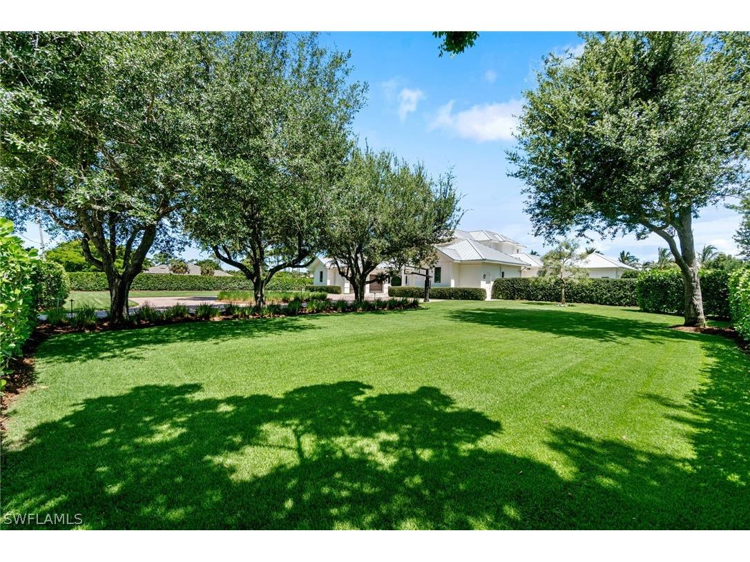 171 North Street Naples FL 34108 224054103 image47