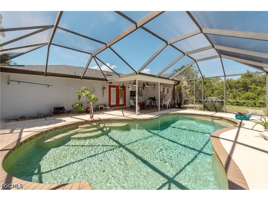 171 SE 4th Street Cape Coral FL 33990 2026024908 image1