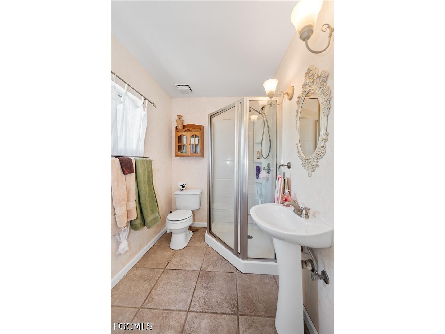 171 SE 4th Street Cape Coral FL 33990 2026024908 image15
