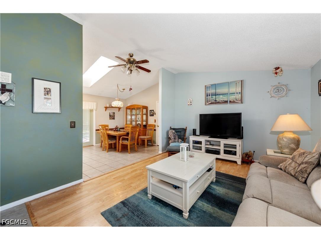 171 SE 4th Street Cape Coral FL 33990 2026024908 image4