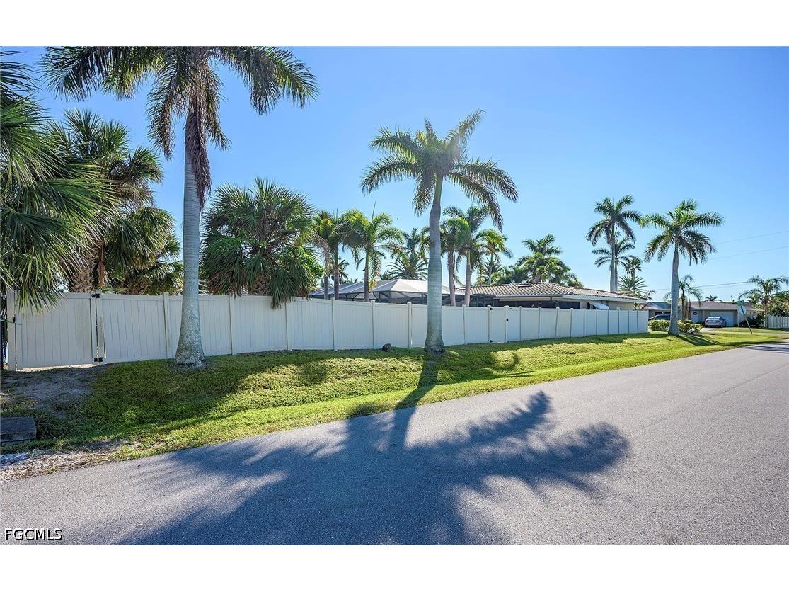 171 SW 51st Terrace Cape Coral FL 33914 2026023218 image10