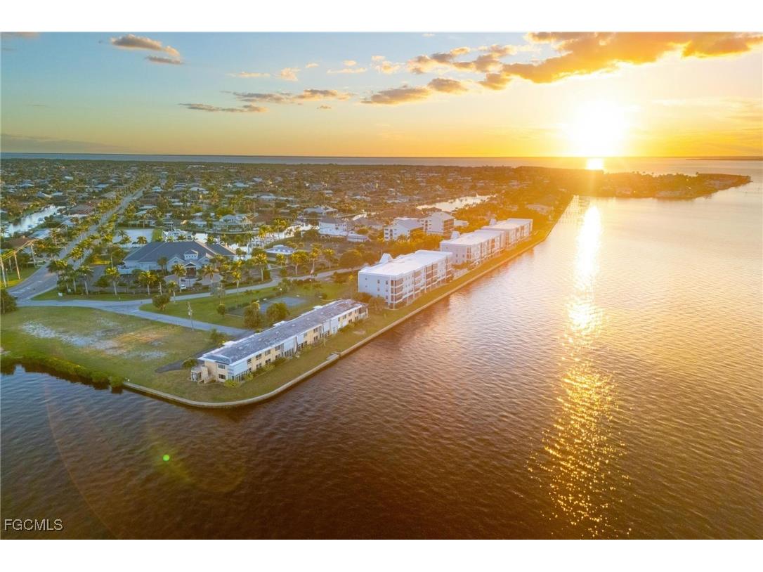 1710 Jamaica Way Punta Gorda FL 33950 2025014258 image32