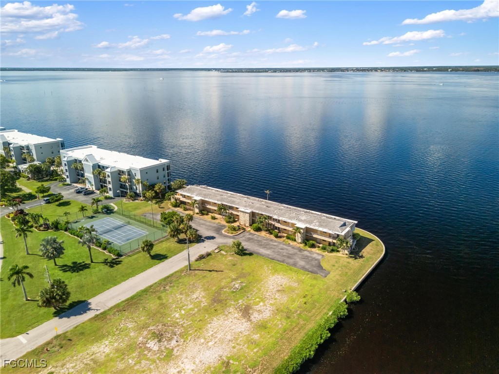 1710 Jamaica Way Punta Gorda FL 33950 2025014258 image5