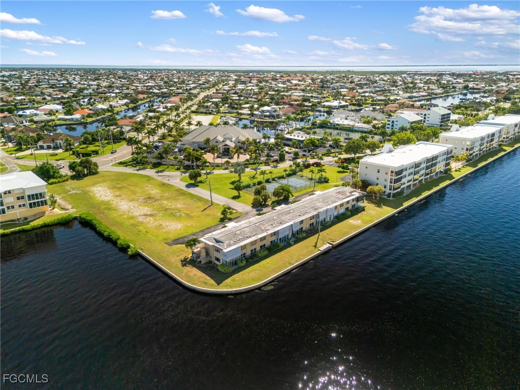 1710 Jamaica Way Punta Gorda FL 33950 2025014258 image6