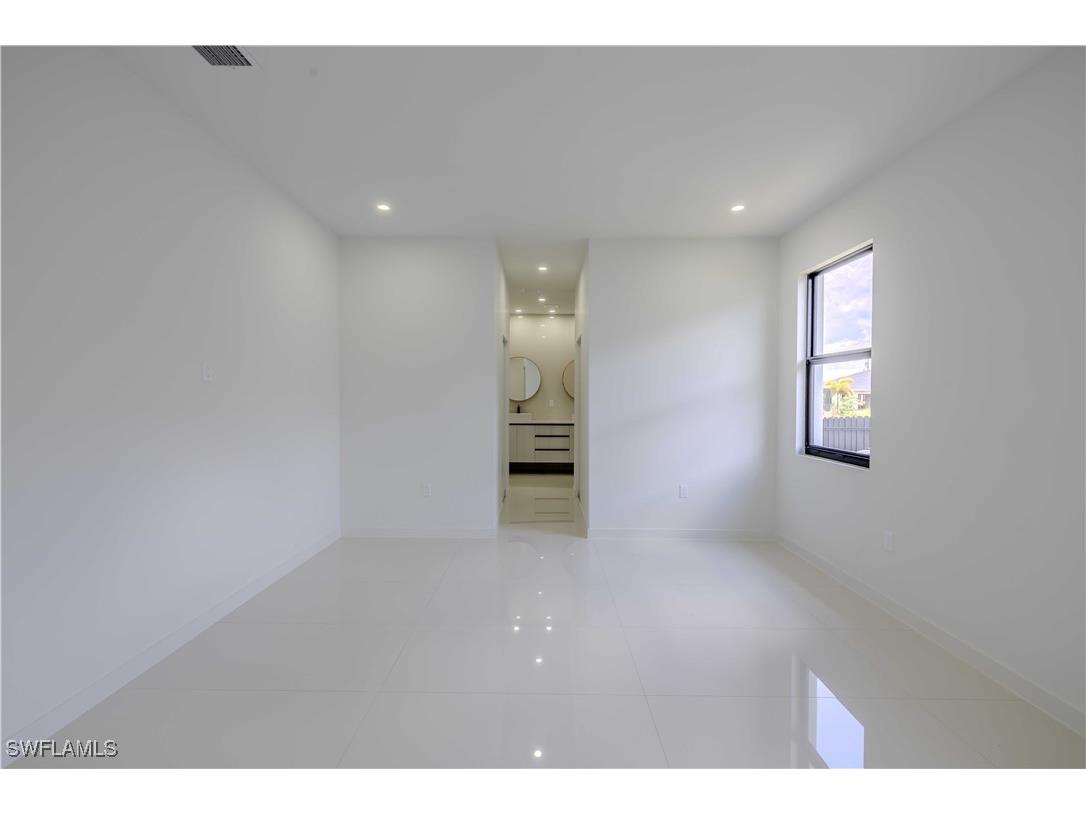 1710 NW 14th Street Cape Coral FL 33993 225058168 image1