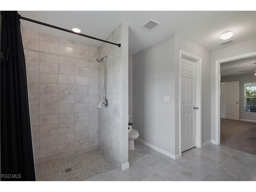 1710 NW 5th Street Cape Coral FL 33993 2026004867 image11