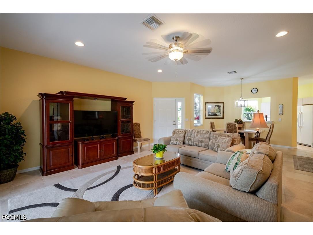 1710 Palo Duro Boulevard North Fort Myers FL 33917 2026015317 image7