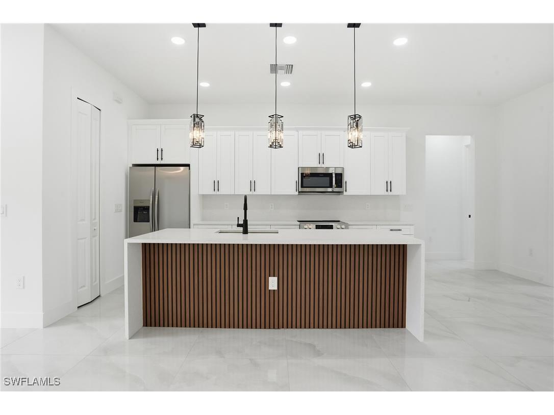 1710 Williams Avenue Lehigh Acres FL 33972 226003960 image4