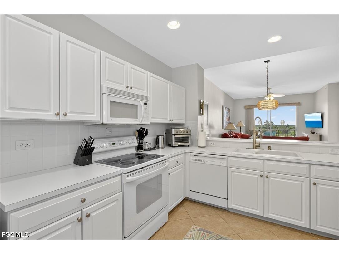 17100 Bridgestone Court #303 Fort Myers FL 33908 2026024450 image11