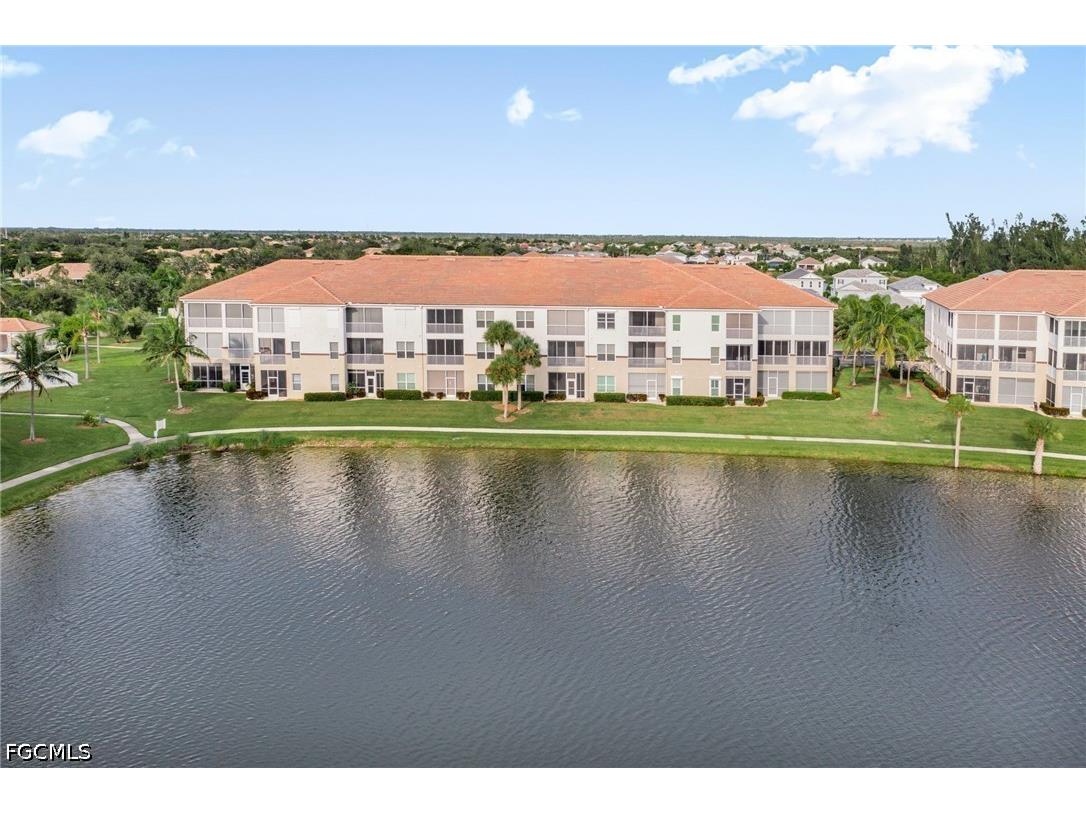 17100 Bridgestone Court #303 Fort Myers FL 33908 2026024450 image4