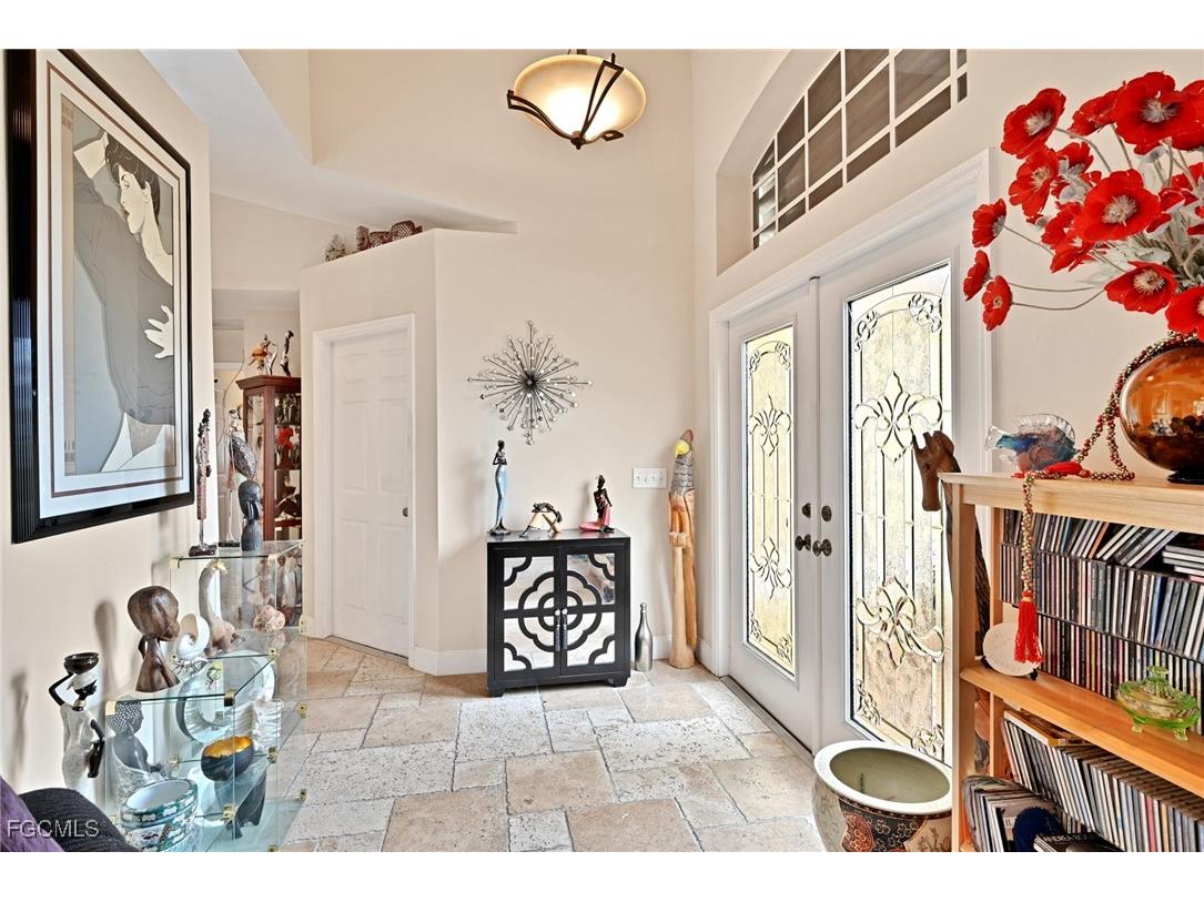 1712 Beach Parkway W Cape Coral FL 33914 2025009756 image8