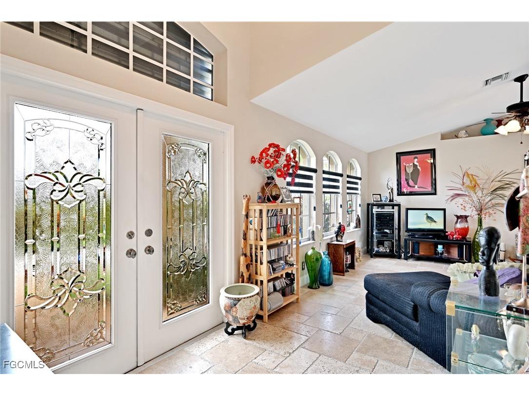 1712 Beach Parkway W Cape Coral FL 33914 2025009756 image9