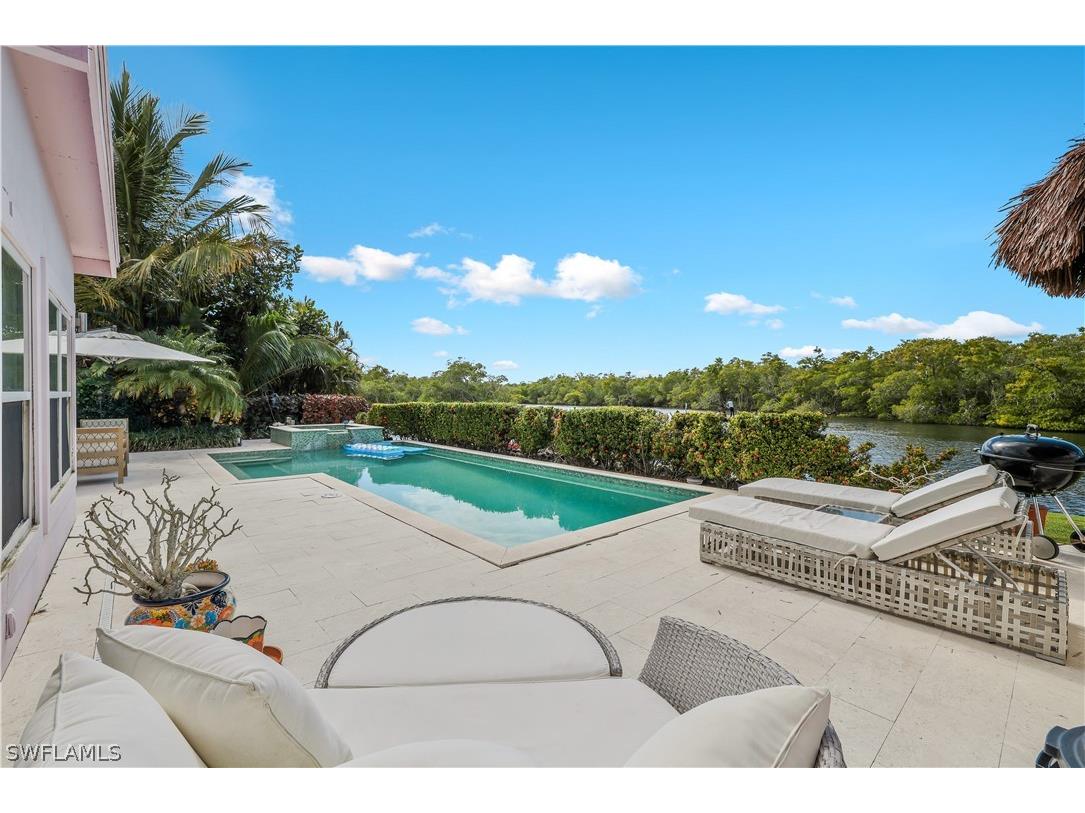 1712 Harbor Lane Naples FL 34104 226010409 image16