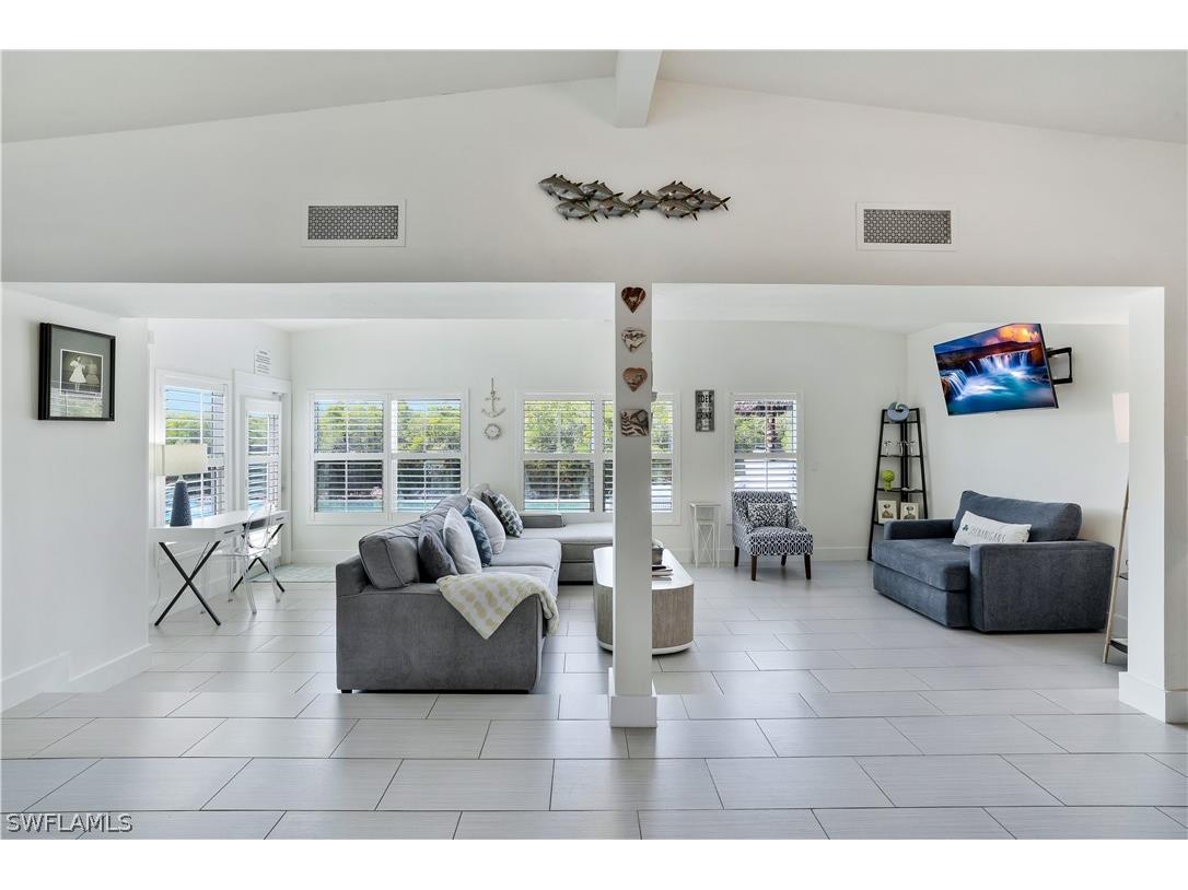 1712 Harbor Lane Naples FL 34104 226010409 image3