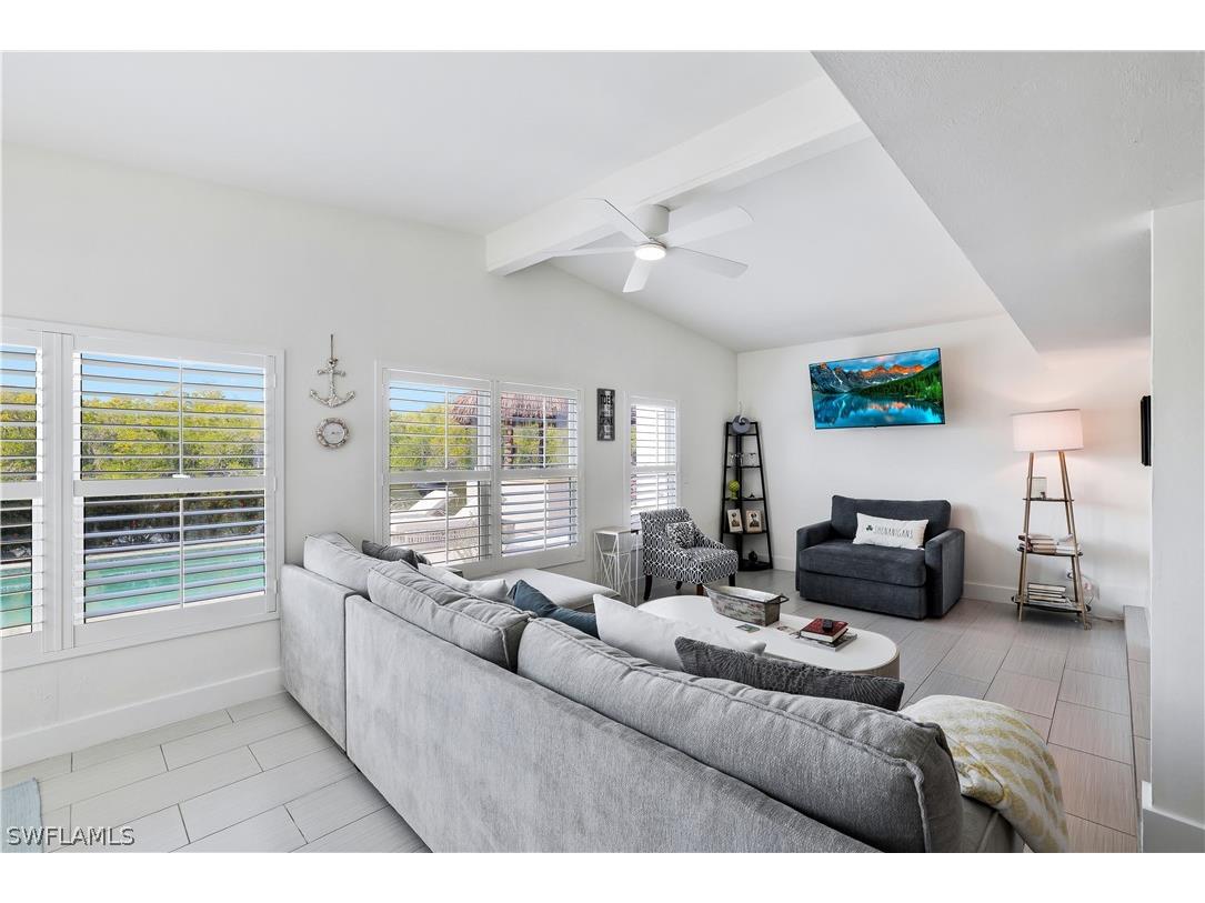 1712 Harbor Lane Naples FL 34104 226010409 image4