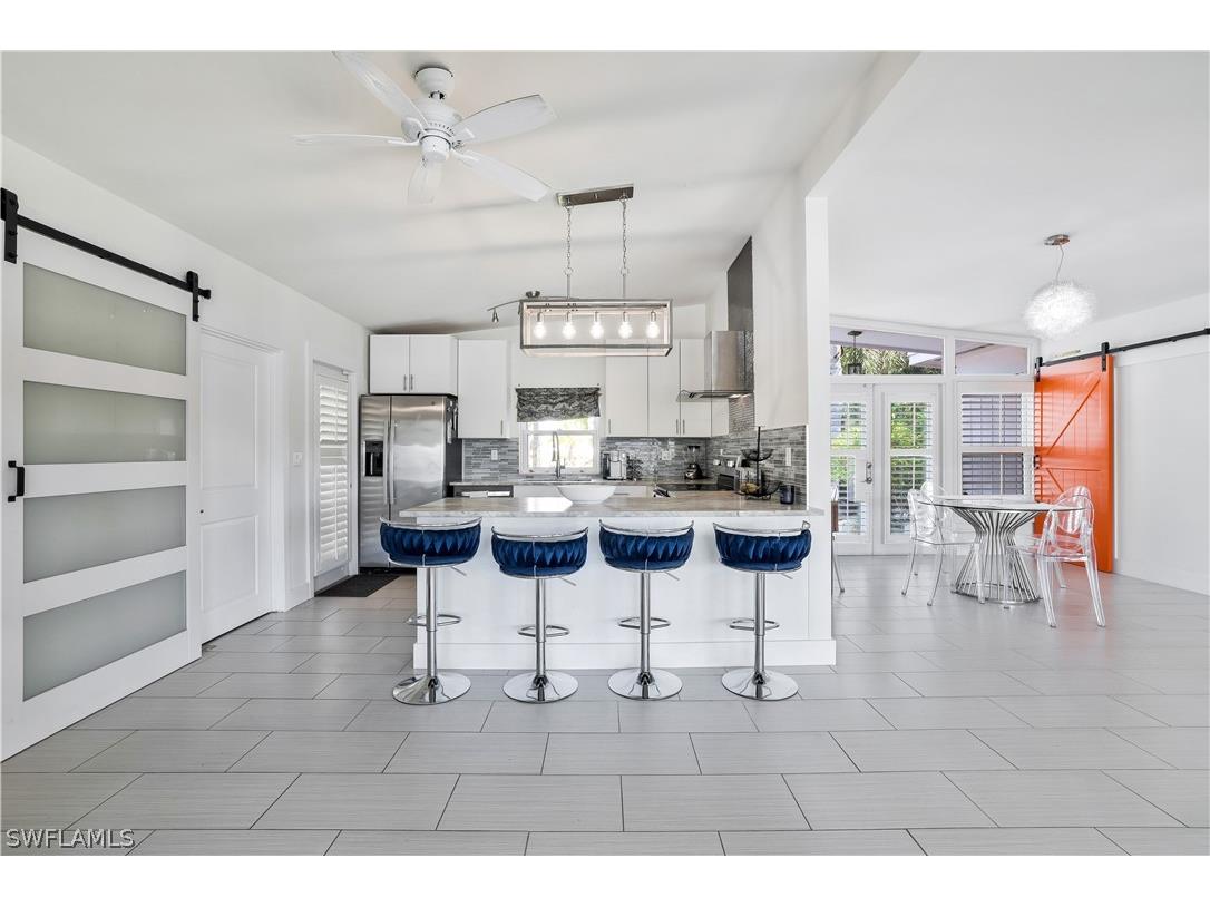 1712 Harbor Lane Naples FL 34104 226010409 image5