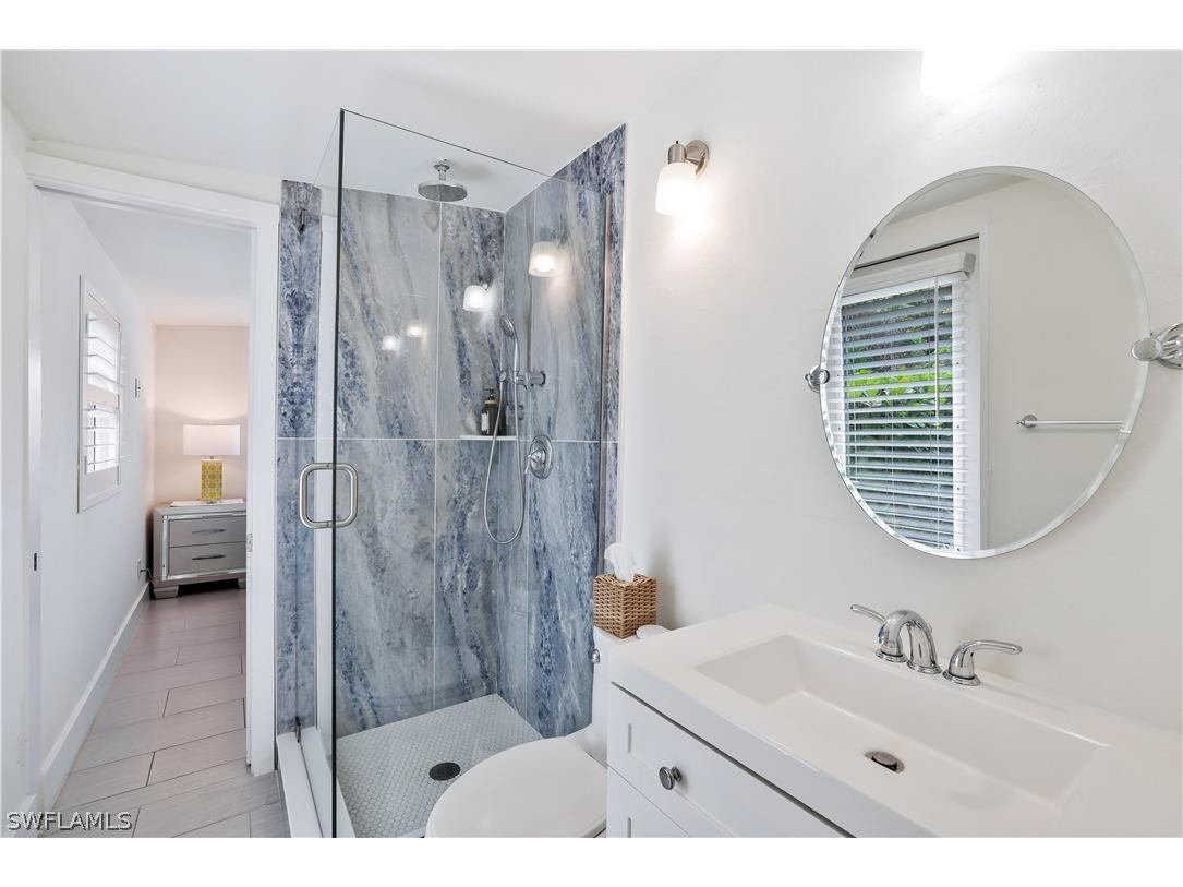 1712 Harbor Lane Naples FL 34104 226010409 image9