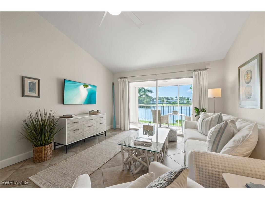 1712 Kings Lake Boulevard #3-203 Naples FL 34112 224073546 image1