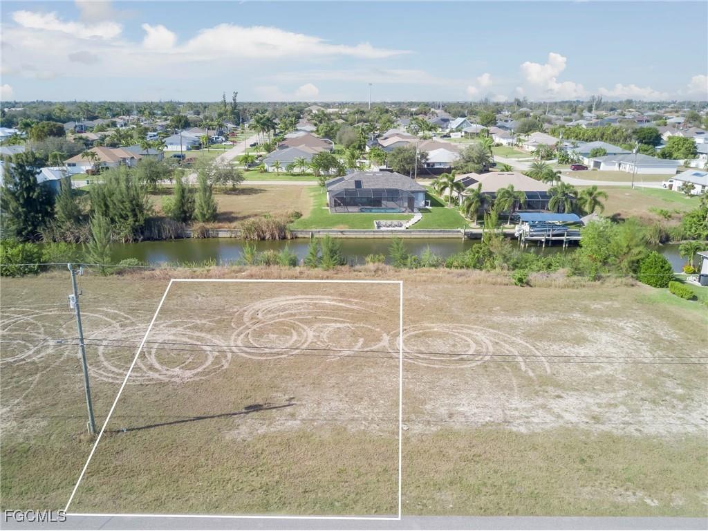1712 SW 17th Avenue Cape Coral FL 33991 2026002193 image1