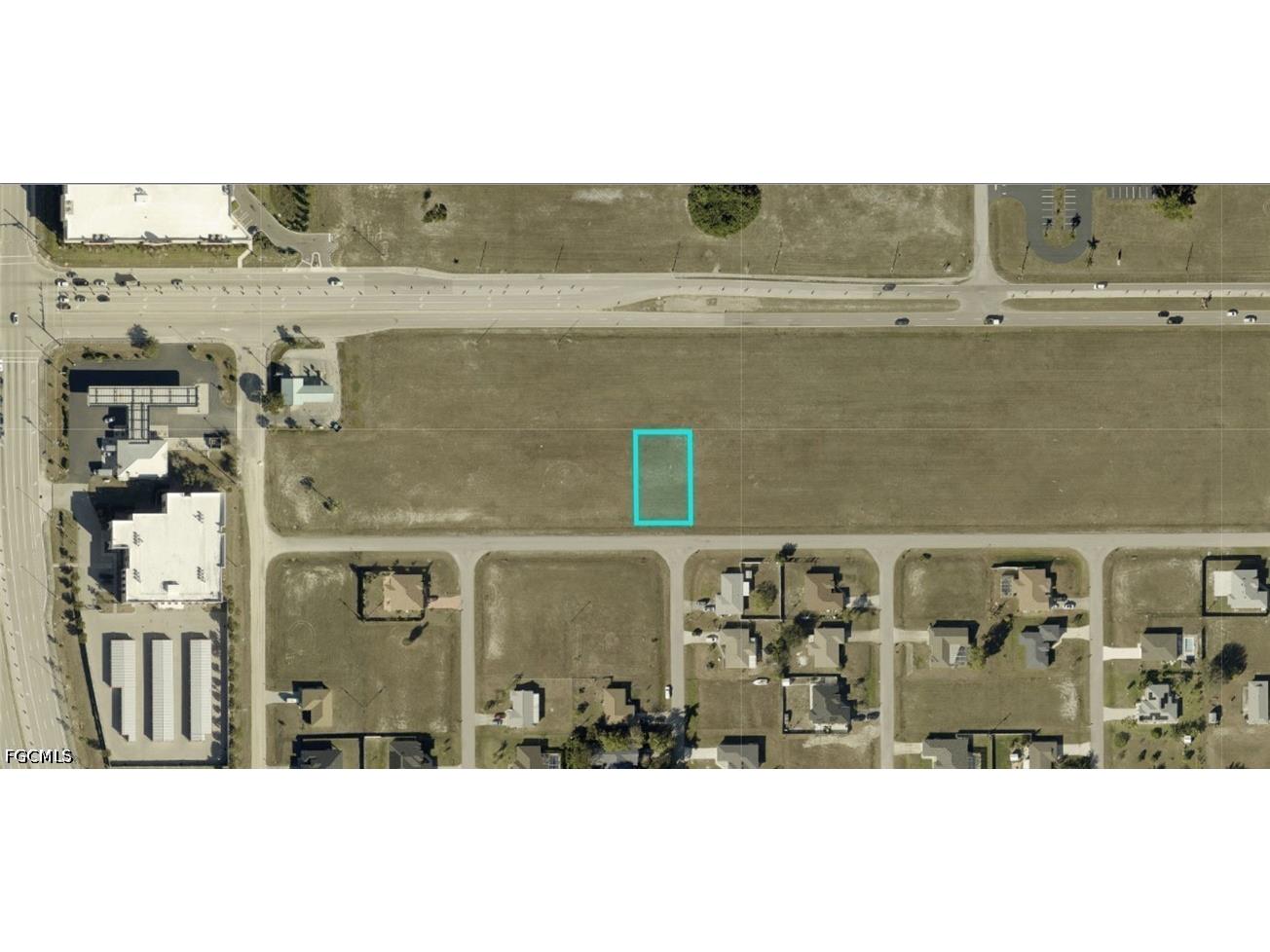 1713 NE 15th Lane Cape Coral FL 33909 2026026566 image2