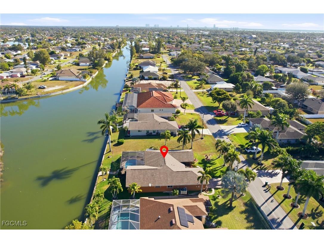 1713 NE 2nd Street Cape Coral FL 33909 2026000490 image48