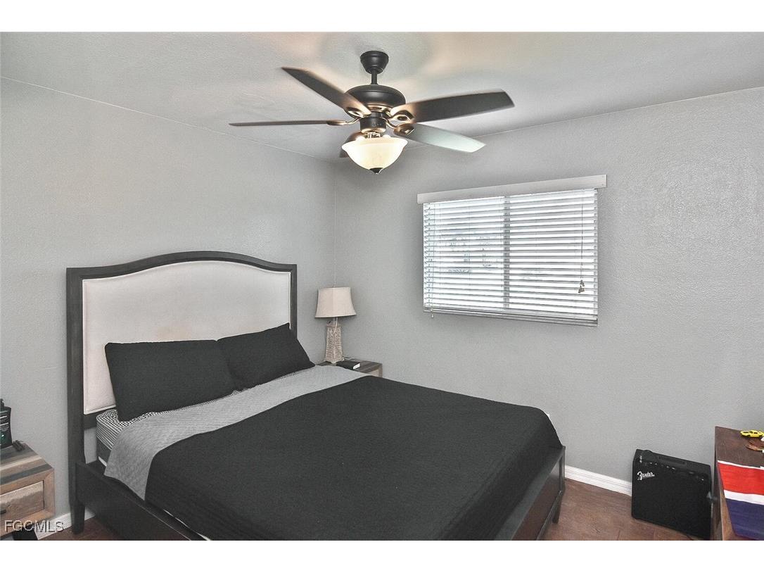 1713 NE 4th Avenue Cape Coral FL 33909 2025010650 image12