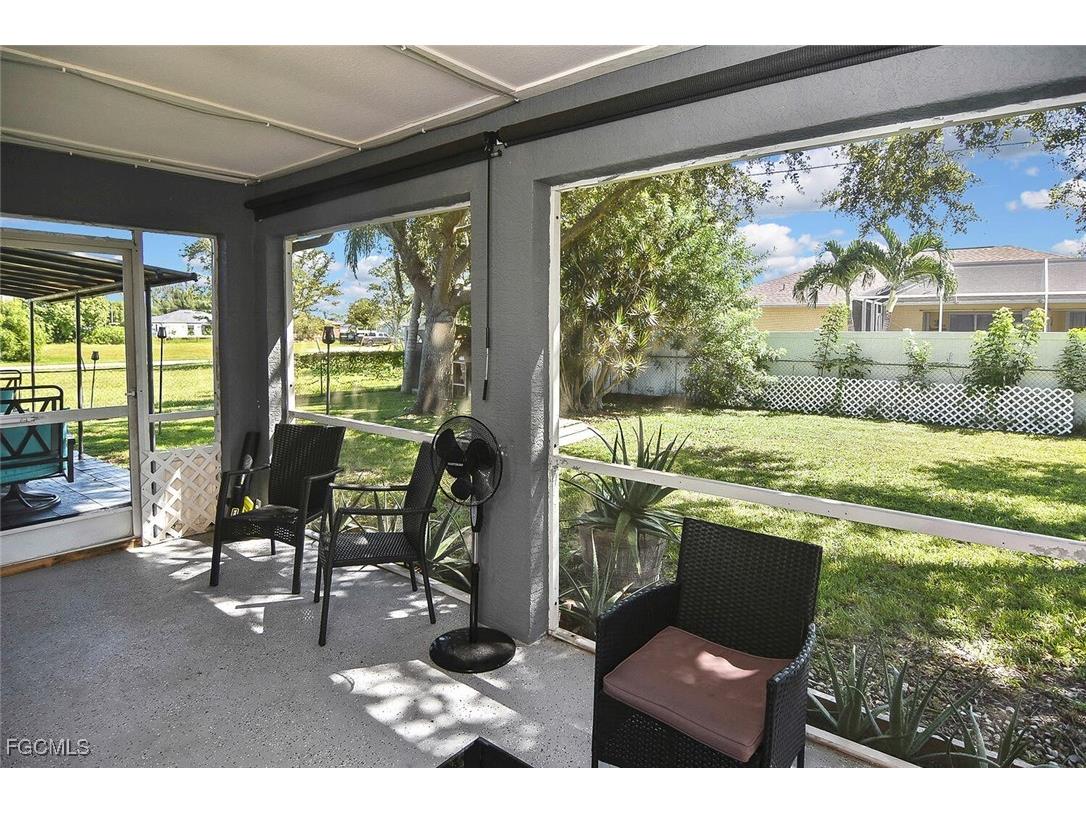 1713 NE 4th Avenue Cape Coral FL 33909 2025010650 image27