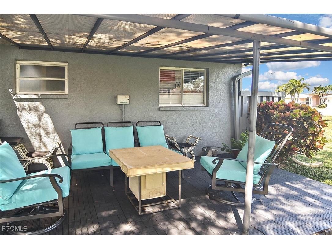 1713 NE 4th Avenue Cape Coral FL 33909 2025010650 image30