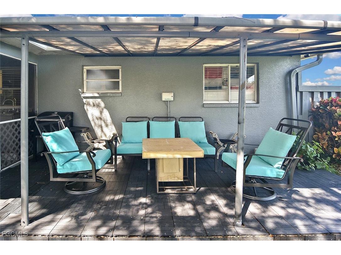 1713 NE 4th Avenue Cape Coral FL 33909 2025010650 image31