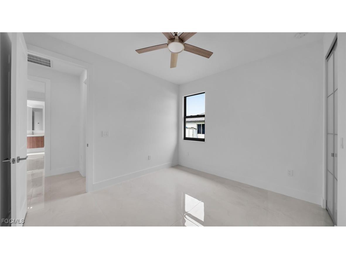 1713 NW 2nd Street Cape Coral FL 33993 2025000137 image23