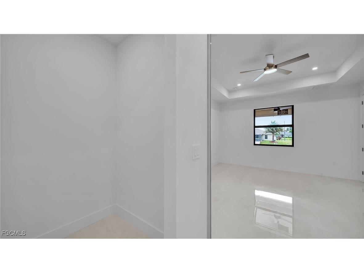 1713 NW 2nd Street Cape Coral FL 33993 2025000137 image28