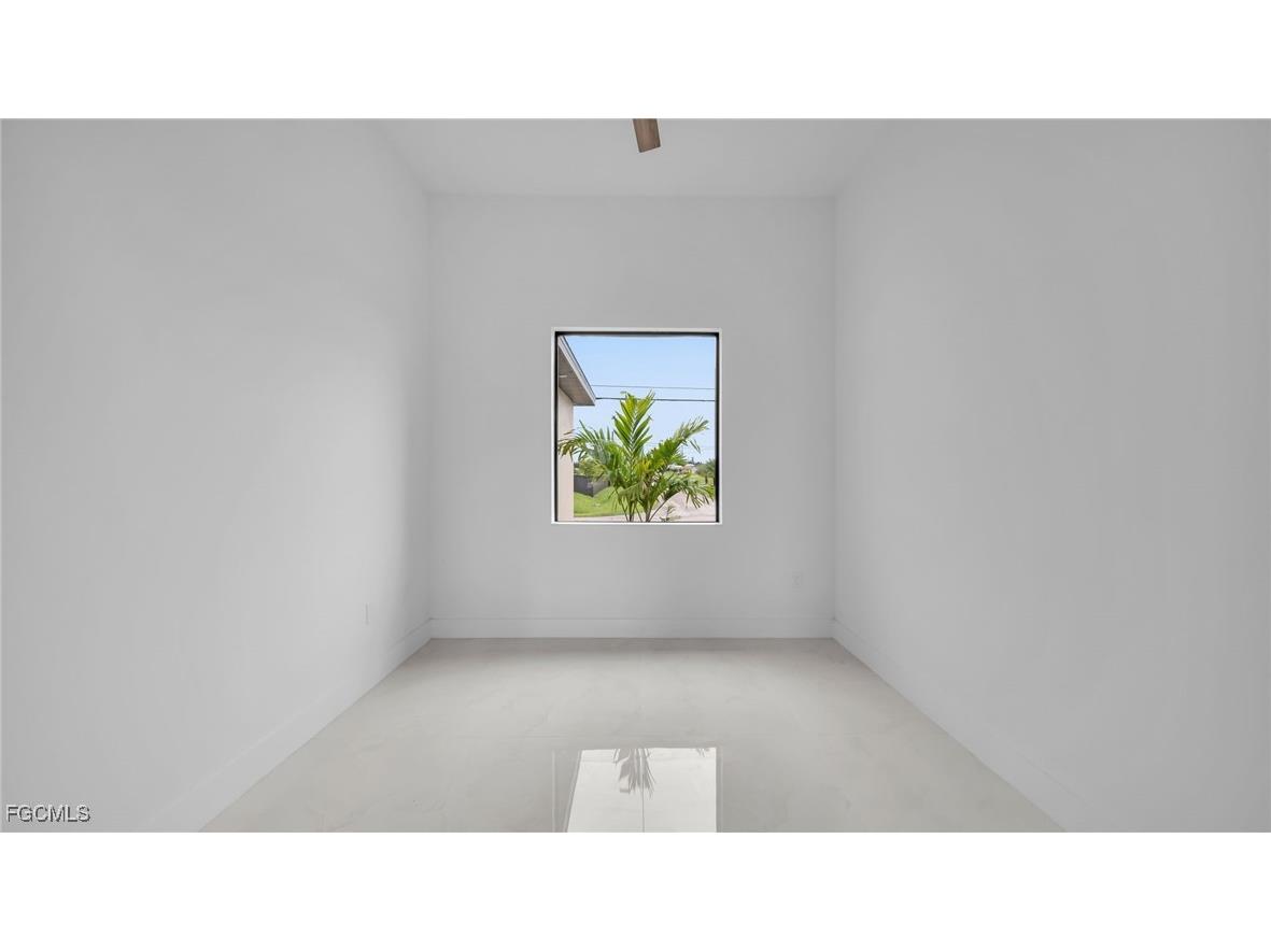 1713 NW 2nd Street Cape Coral FL 33993 2025000137 image34