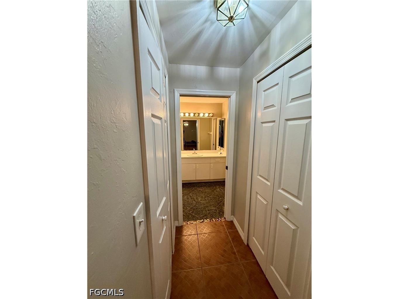 1713 SW 10th Place Cape Coral FL 33991 2026017967 image20