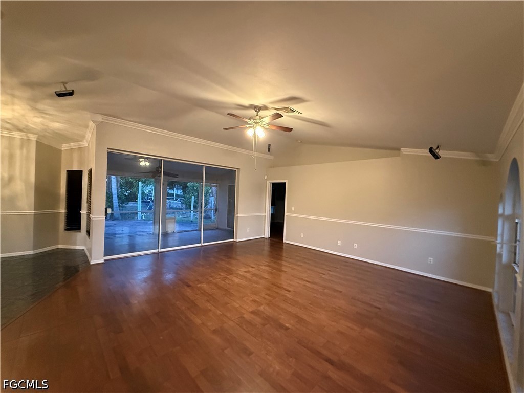 1713 SW 10th Place Cape Coral FL 33991 2026017967 image8