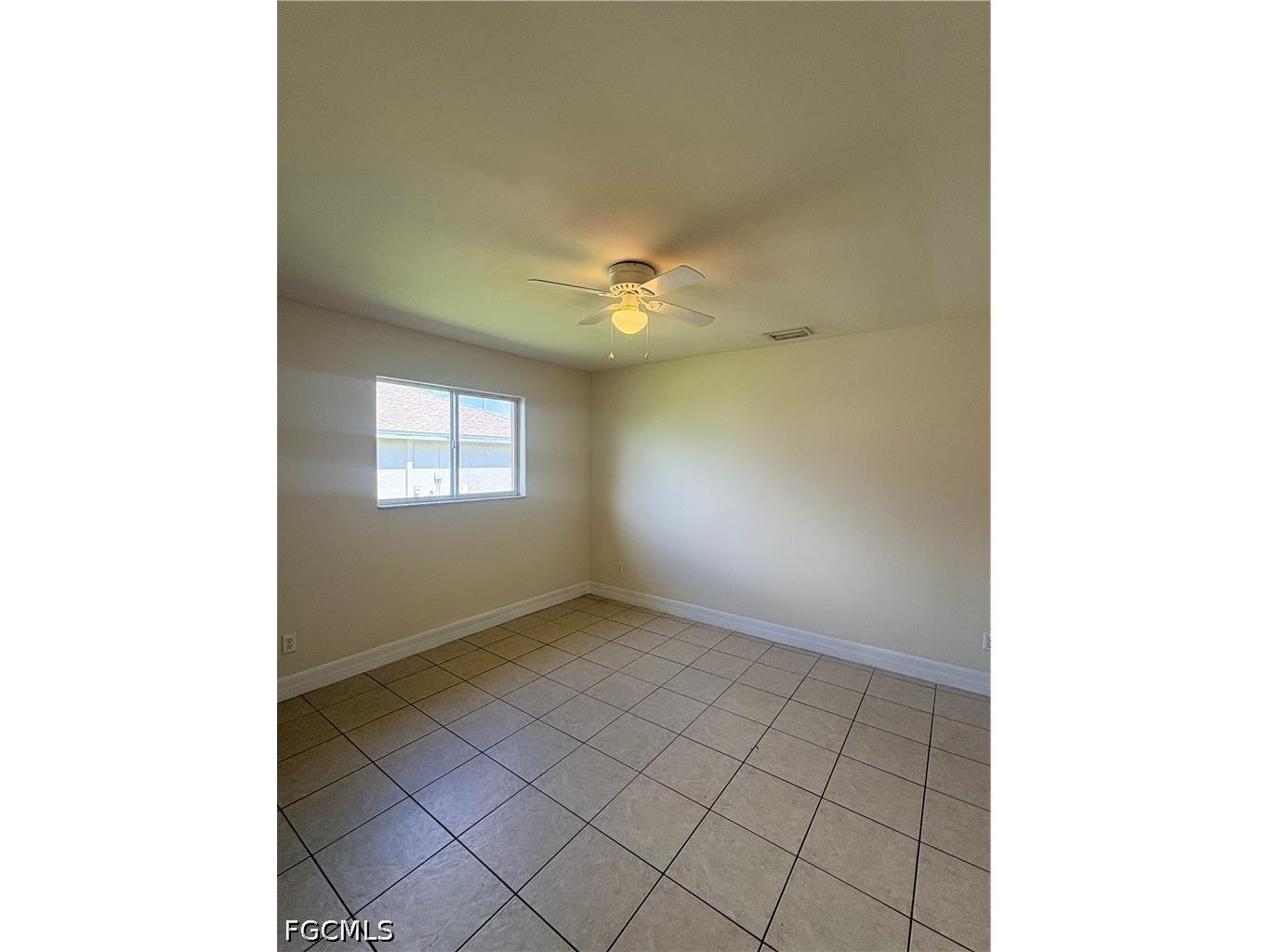 1713 SW 33rd Terrace Cape Coral FL 33914 2026025860 image6