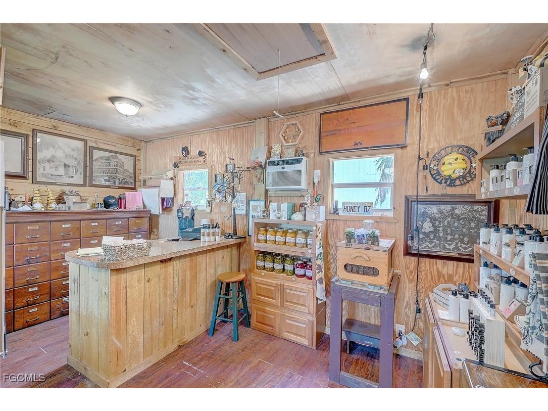 17131 Slater Road North Fort Myers FL 33917 2025003461 image1