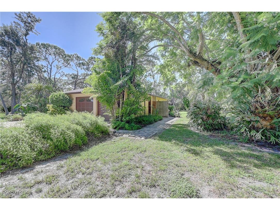 17131 Slater Road North Fort Myers FL 33917 2025003461 image18