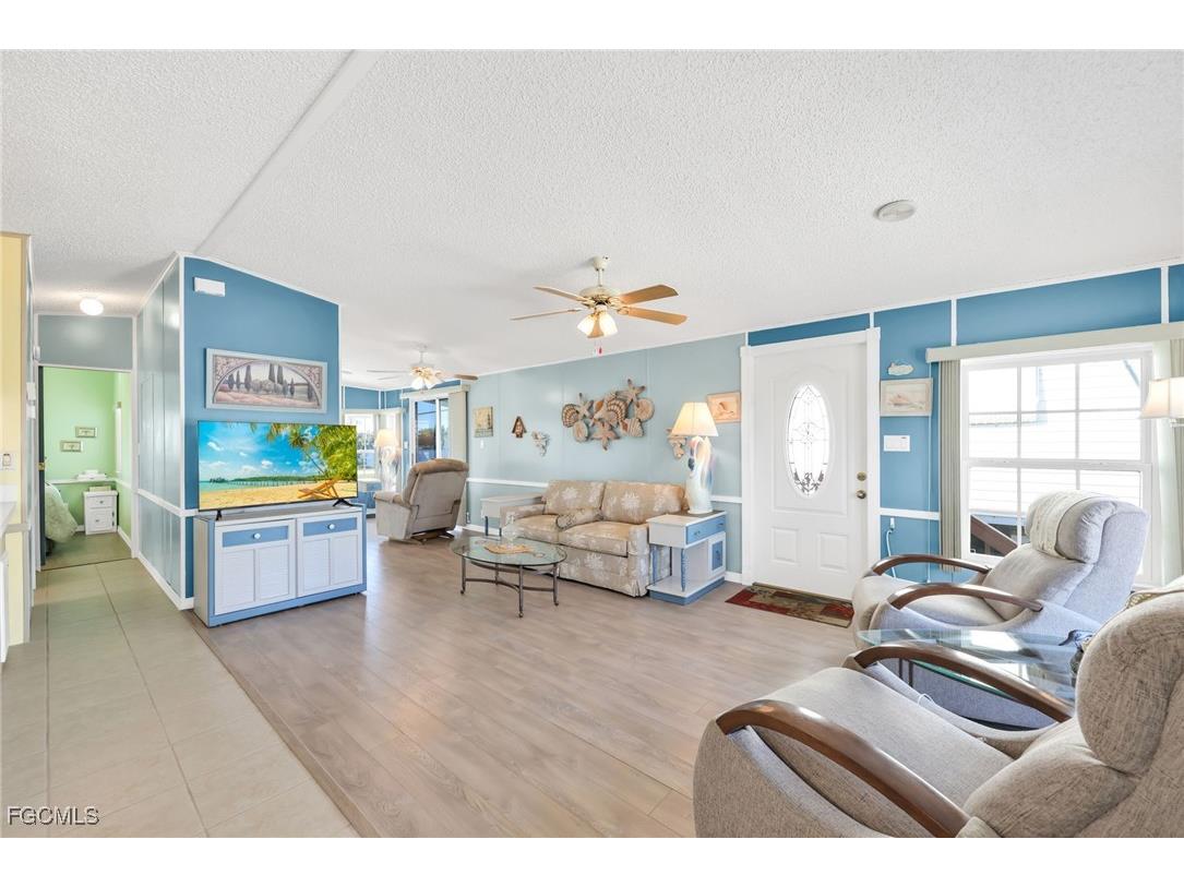 17138 Casselberry Lane Fort Myers FL 33967 2025024890 image3