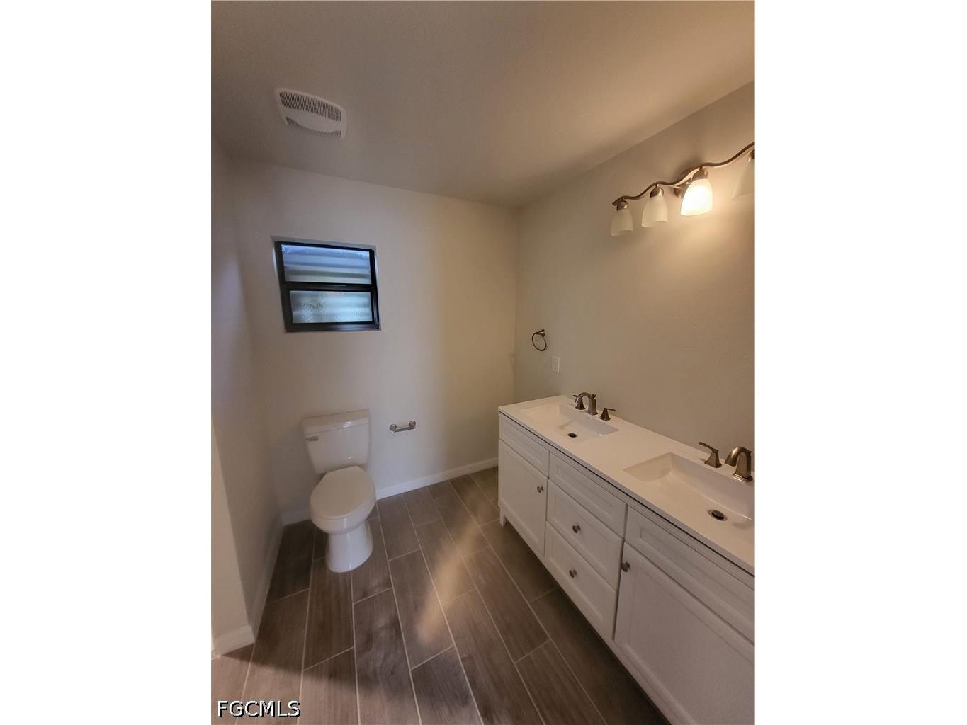 1714 NE 10th Lane Cape Coral FL 33909 2026020126 image16