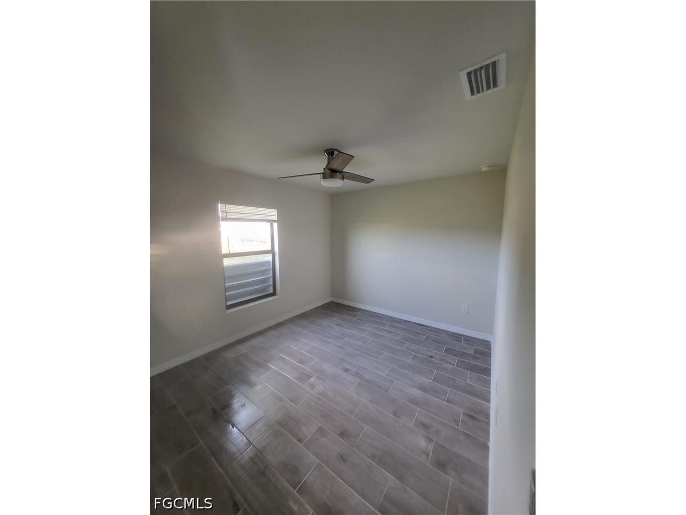 1714 NE 10th Lane Cape Coral FL 33909 2026020126 image7