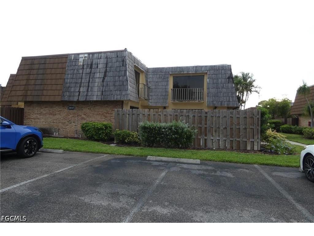 1714 Park Meadows Drive #2 Fort Myers FL 33907 2026028507 image1