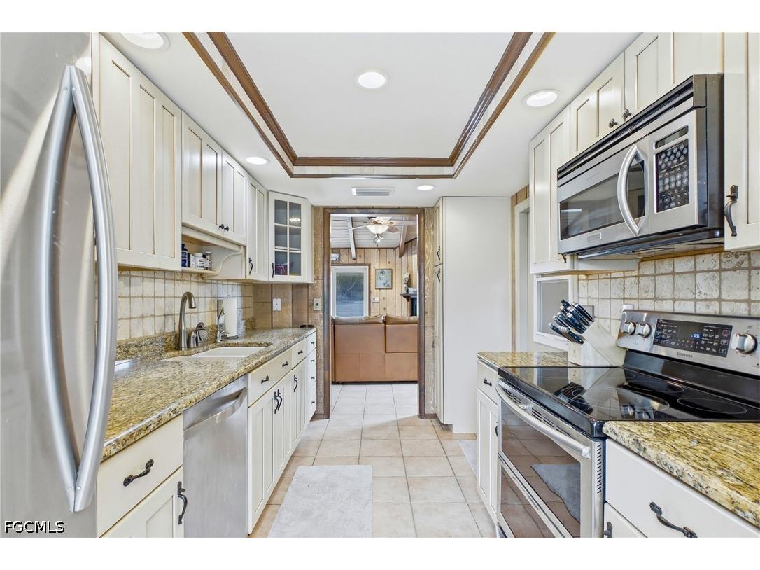 17140 Pleasure Road Cape Coral FL 33909 2026024915 image25