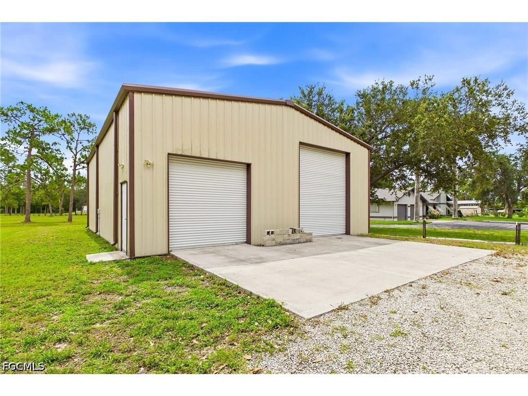 17140 Pleasure Road Cape Coral FL 33909 2026024915 image39