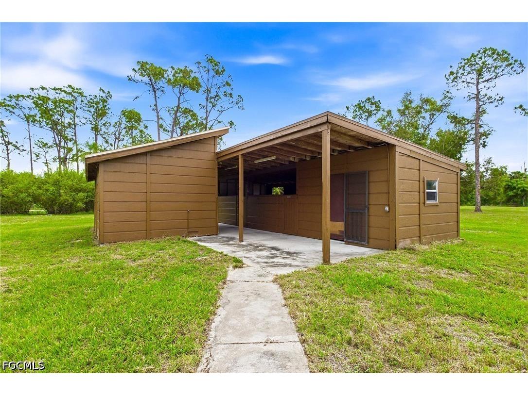 17140 Pleasure Road Cape Coral FL 33909 2026024915 image44