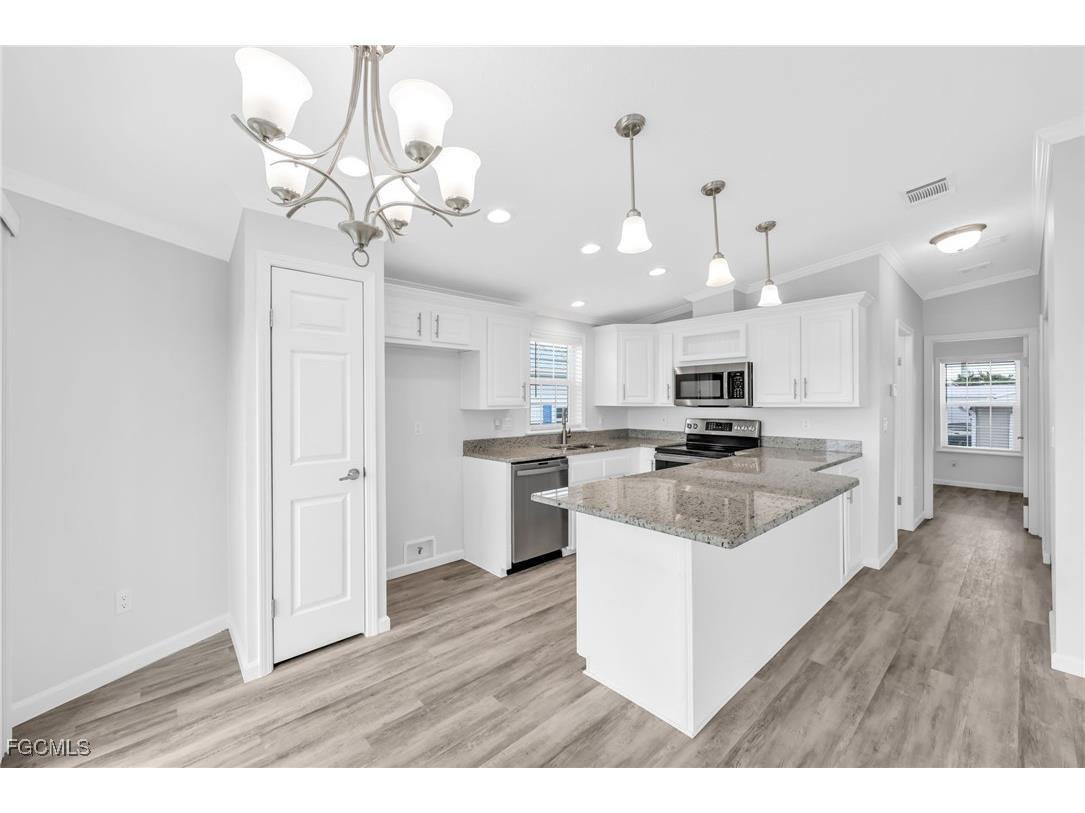 17142 Casselberry Lane Fort Myers FL 33967 2025013610 image6